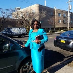 Meet your Posher, Charmaine